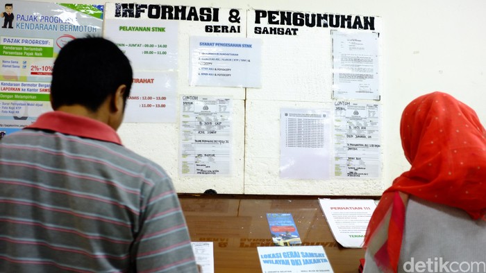 Perpanjang Pajak Kendaraan di mall samsat keliling. dikhy sasra/ilustrasi/detikfoto