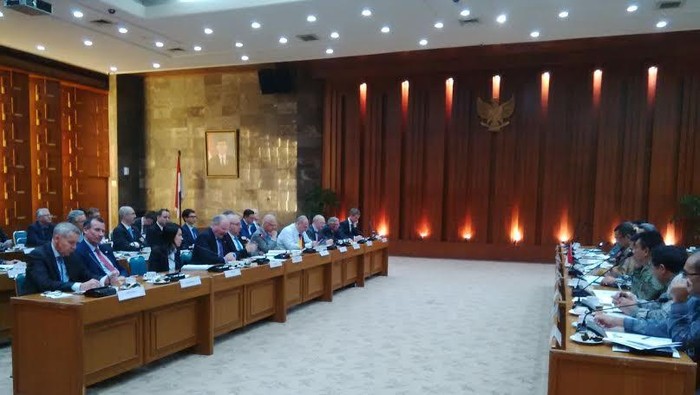 Bertemu Menperin, Siemens Sampaikan Minat Ikut Terlibat di Proyek 35.000 MW