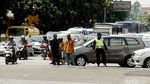 Pengendara Nekat Terobos Palang Pintu KA