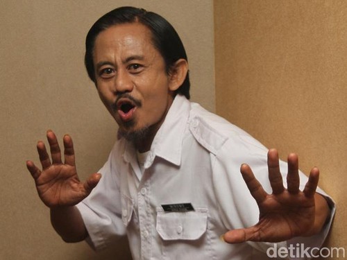 Ini profil dan perjalanan karier Epy Kusnandar. Aktor senior yang meninggal pada usia 61 tahun