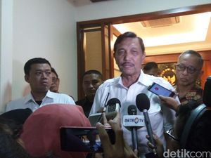 Ini Kata Luhut Soal Komjen Tito Diusulkan Jokowi Jadi Calon Kapolri