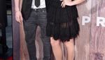 Aww, Chloe Moretz Gandeng Brooklyn Beckham di Red Carpet