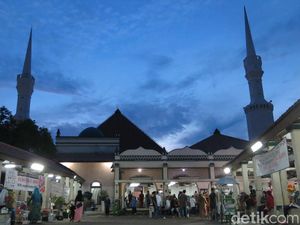 Masjid Luar Batang Tak Orisinal