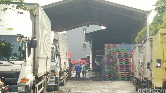 Api yang Membakar Gudang Air Mineral di Daan Mogot Padam, Tak Ada Korban