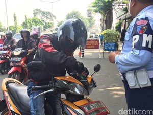 Mobil Dinas Berpelat Nomor Palsu Kabur Saat Kena Operasi Patuh Jaya 2016