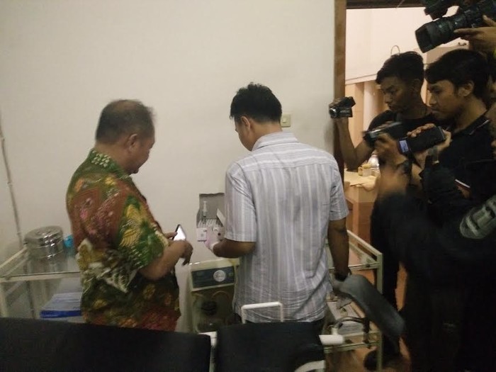 Polisi Geledah Klinik Aborsi di Jl Kramat Jakarta Pusat
