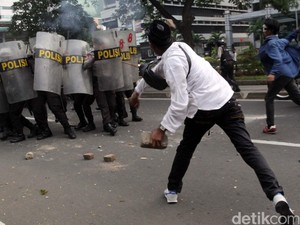 2 Kali Demo di KPK Ricuh, Polda Metro Evaluasi Pengamanan
