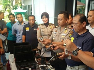 Polisi Tembak Mati 2 Perampok di Bekasi dan Sita 3 Senjata Api