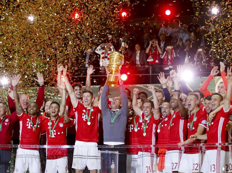 Kalahkan Dortmund, Bayern Juara DFB-Pokal