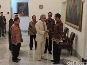 Pernah Bertemu Jokowi, Pangeran Alwaleed Ikut Raja Salman ke RI?