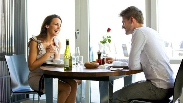 Hobi Makan di Luar Rumah? Waspada Risiko Obesitas dan Diabetes Meningkat