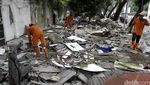 Penertiban Penjual Tanaman Hias di Jl. Asia Afrika