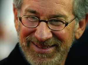 Ada Peran Steven Spielberg di Keberhasilan Dunkirk Karya Nolan