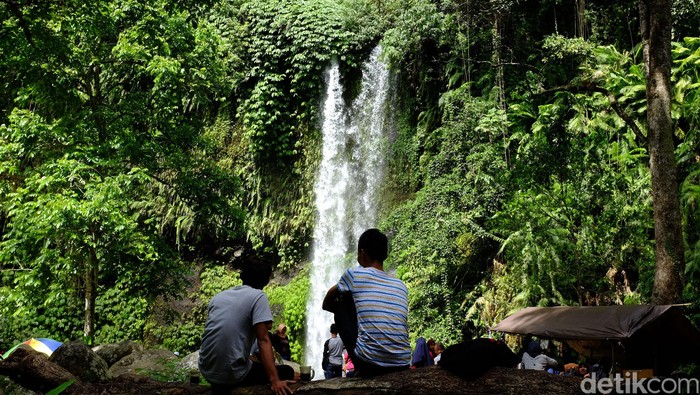 Air Terjun Sendang Gile
