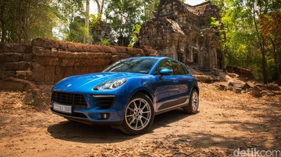 Mobil Terbaik 2018 adalah...