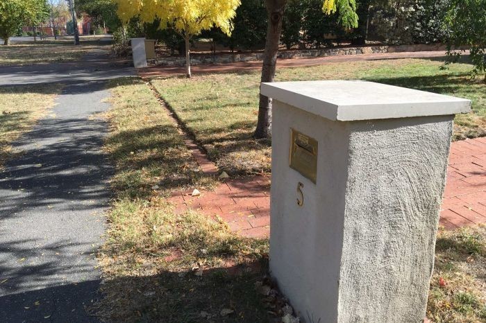 Inilah Alasan Mengapa Warga Canberra Bangun Rumah Tanpa Pagar