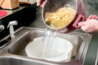 Anda Perlu Tahu 10 Cara Merebus Spaghetti yang Benar!