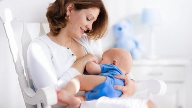 Cara Mengatasi Bayi yang Sering Menggigit Puting Saat Menyusu