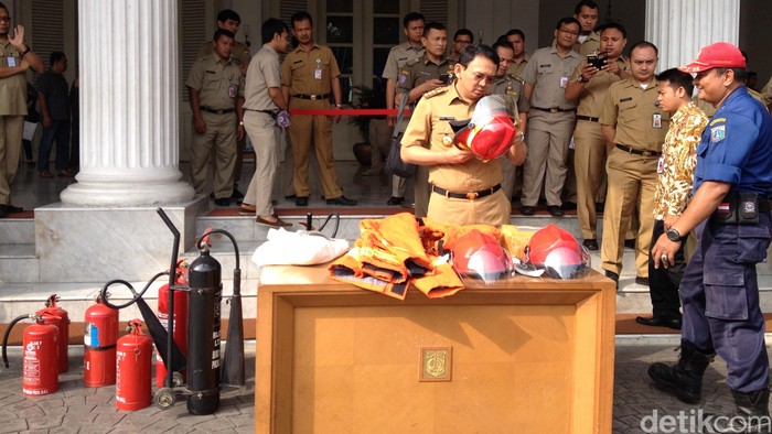 Ahok: Perda DKI Tak Larang Peredaran Miras, Tapi Membatasi