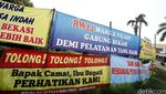 Spanduk Keinginan Warga Kabupaten Bogor Pindah ke Bekasi