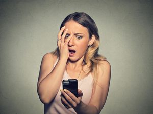 Selain Jatuh Cinta, Ini 7 Penyebab Jantung Dag Dig Dug