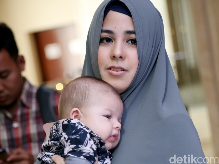 Cerai 2 Kali, Risty Tagor Berkaca Pada Zaman Nabi