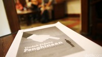 Berkas makalah yang ditulis oleh peneliti Indonesian Institute for Criminal Justice Reform (ICJR) Anggara Suwahju.  