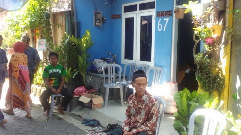 Bayi ini Tewas Tersedak Pisang yang Disuapkan Ibunya Bayi ini Tewas Tersedak Pisang yang Disuapkan Ibunya