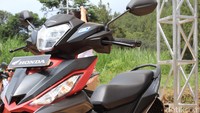 Lampu depan menggunakan LED Headlight dengan dual layer multireflektor yang mampu memberikan pencahayaan sempurna. Foto: M Luthfi Andika