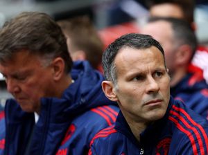 MU Ganti Rezim, Momen Tepat untuk Giggs Cari Tantangan Baru