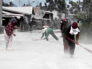 BNPB: Potensi Letusan Disertai Awan Panas dari Gunung Sinabung Masih Tinggi