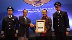 22 Calon Pilot Garuda Diwisuda