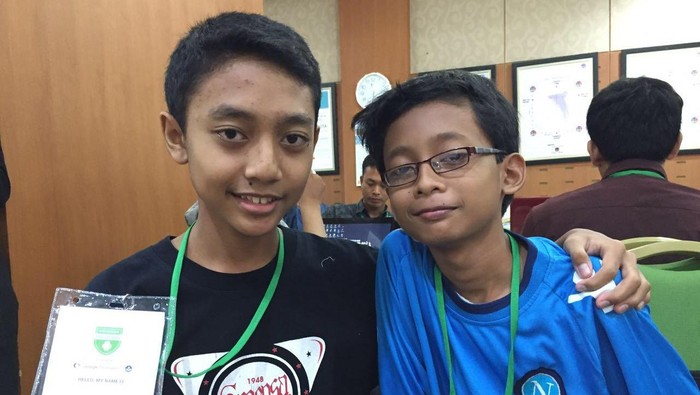 Foto: Linux dan Hanif (detikINET/Adi Fida Rahman) Foto: Linux dan Hanif (detikINET/Adi Fida Rahman)