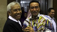 Teguh yang sebelumnya merupakan anggota Komisi X memohon doa restu untuk melanjutkan tugas Hafisz di komisi BUMN ini. Salah satu agenda penting yang akan dikawal di awal masa jabatannya adalah soal pembahasan RAPBN-P 2016.