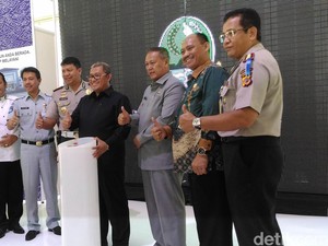 Resmikan Empat KCP Dispenda, Aher: Pendapatannya untuk Bangun Infrastruktur