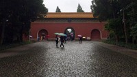 Foto: Mausoleum dibangun selama 24 tahun, sejak tahun 1381 hingga 1405. Luasnya sekitar 22,5 km2 (Rizal/detikTravel)