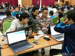 Keseruan Developer Bikin Aplikasi Solusi Pendidikan