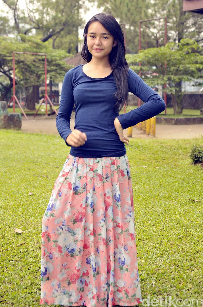 Amanda Manopo Amanda Manopo saat ditemui di lokasi syuting