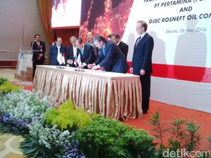 Gandeng Raksasa Migas Rusia, Pertamina Produksi 300.000 Bph di Kilang Tuban