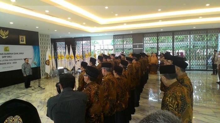 Lantik 431 Pejabat Kementerian ESDM, Sudirman Said: Penyegaran Perlu Dilakukan