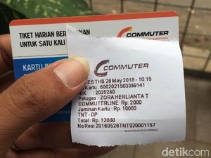 Aneh, Mesti Beli Tiket Rp 2 Ribu untuk Menyeberang di JPO Tanjung Barat