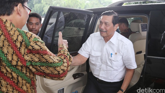 Luhut Temui Jokowi Bahas Soal Konflik Laut Cina Selatan