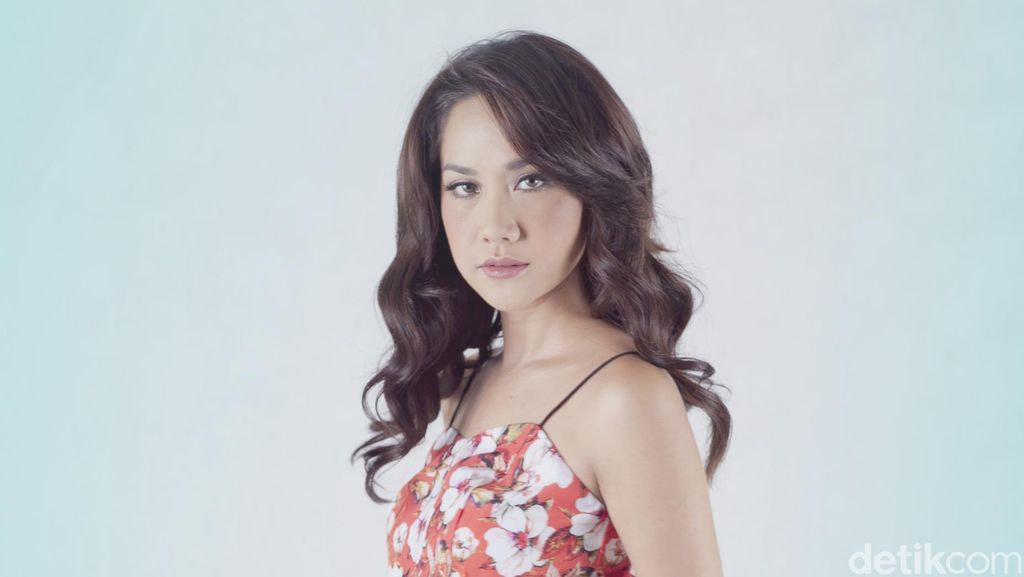 Melihat Eksistensi Bunga Citra Lestari di Panggung Musik dan Film