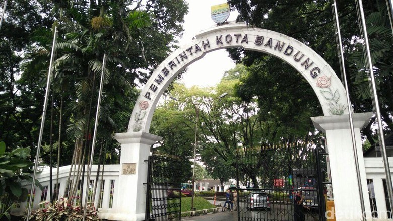 BPK Minta Pemkot Bandung Perbaiki Laporan Pengelolaan Aset BPK Minta Pemkot Bandung Perbaiki Laporan Pengelolaan Aset