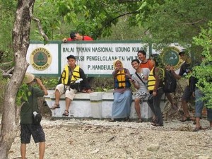 6 Tips Melihat Hewan Unik nan Eksotis di Indonesia
