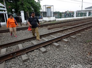 Dishub DKI Sudah Bertemu Dirjen Perkeretaapian Bahas JPO Berbayar di Tj Barat