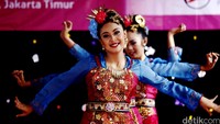 Kegiatan ini digelar dengan beragam aktivitas yang bermanfaat untuk menumbuhkan kemandirian dan keterampilan para penghuni lapas agar bisa mengarungi kehidupan kedepannya selepas dari rumah tahanan.