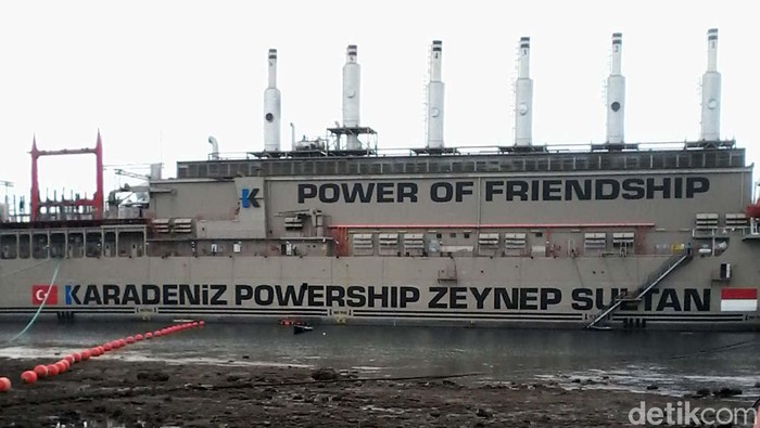 Melihat dari Dekat Kapal Genset Raksasa Asal Turki