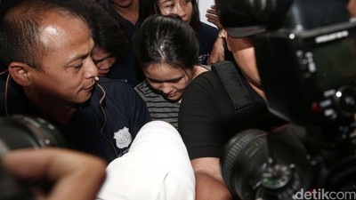 Jessica Tiba di Kejari Jakarta Pusat