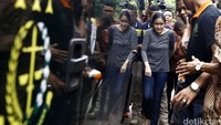 Jessica tiba di Rutan Pondok Bambu sekitar pukul 13.55 WIB.